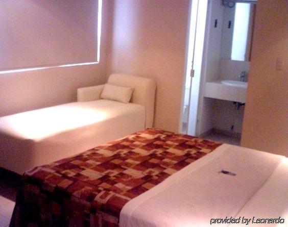 Hotel 402 Monterrey Bagian luar foto